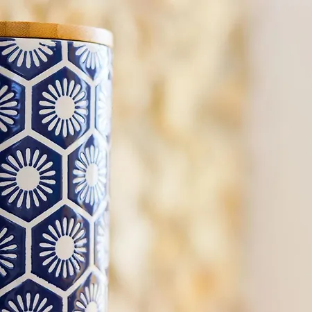 Azzulea Avenida Lejlighed *