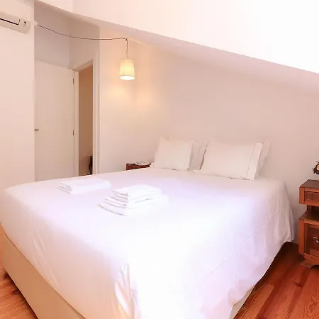 Apartment Azzulea Avenida *